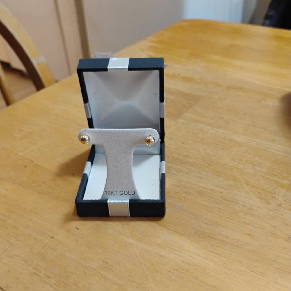 The most expensive ball studs in the world 6mm solid yellow gold 10k